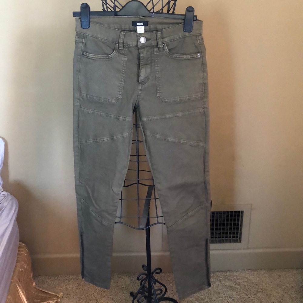 BDG Denim Military Green Cropped Cargo Pant